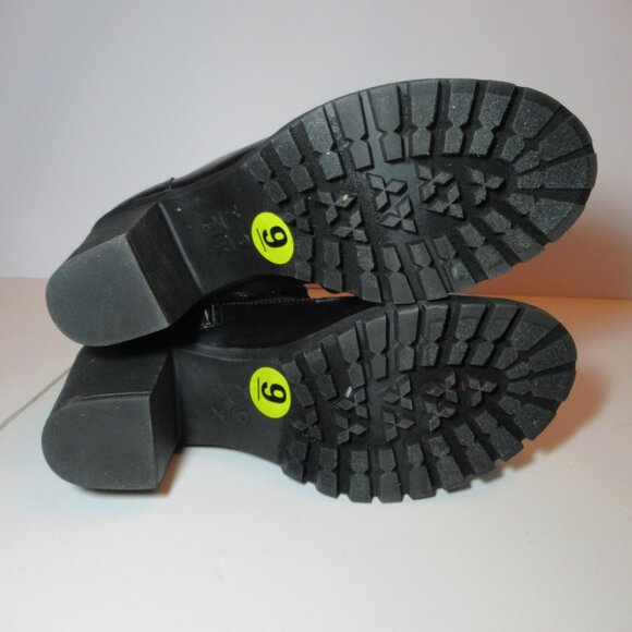 XOXO Black Lace-Up Ankle Boots Size 9 Worn Once Combat Pleather & Fabric Claudia - Picture 12 of 15